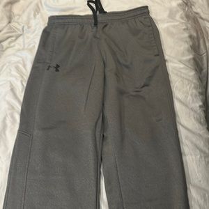 Under armour storm track pants sz Lrg